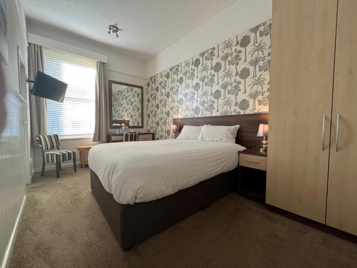 Cavendish Central Bournemouth Bagian luar foto